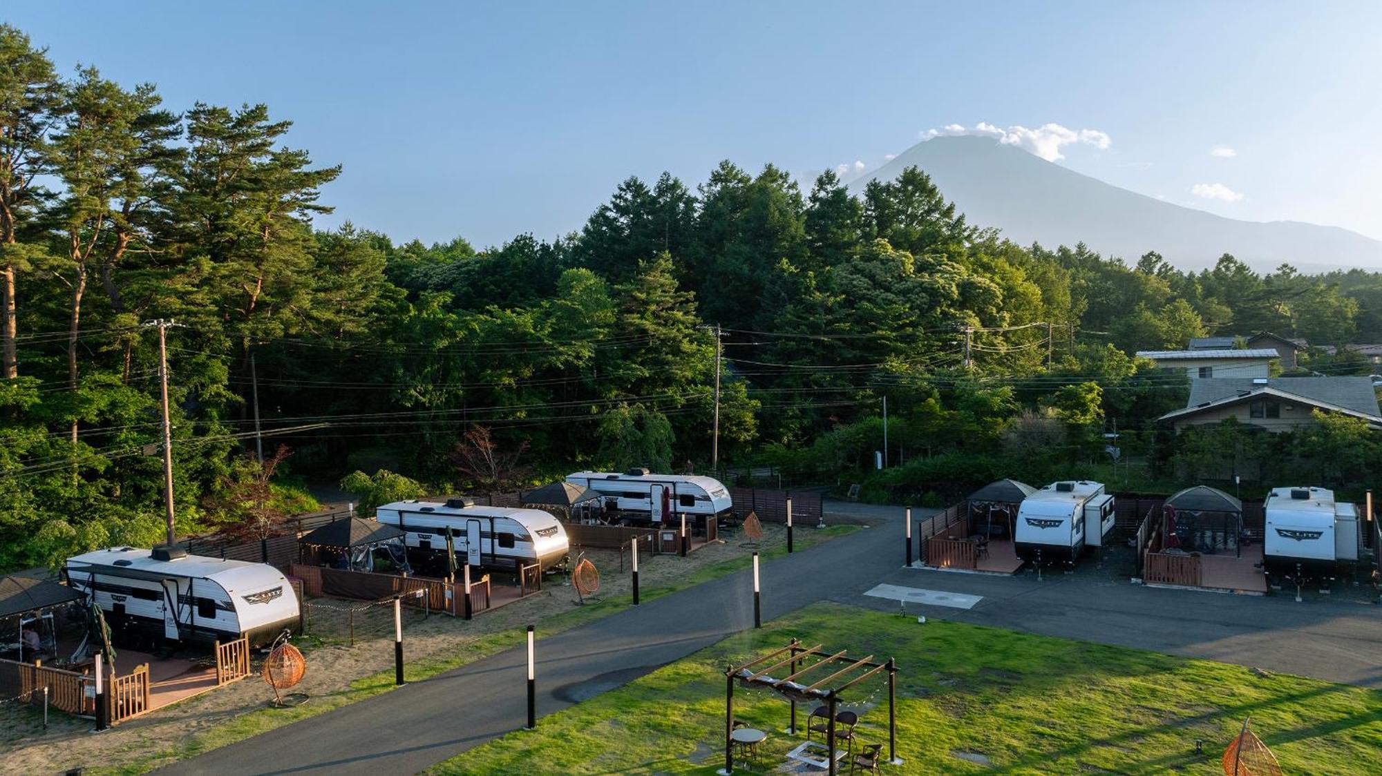 Gramercy Village 山中湖 Glamping &Sauna 山中湖村 エクステリア 写真